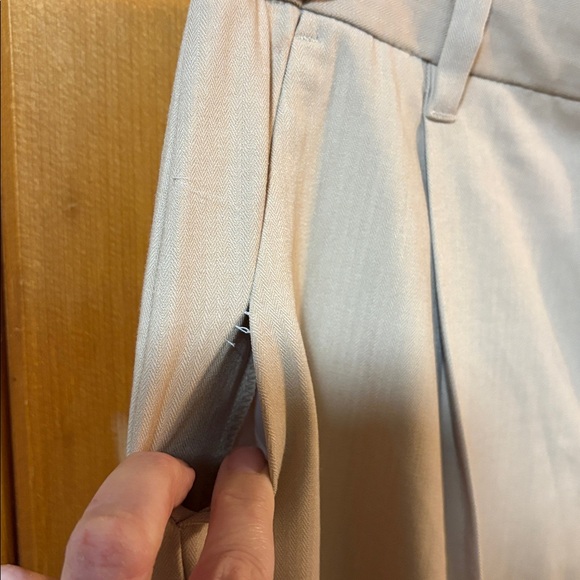 NEW! Banana Republic Tapered Tan Pants - Ankle Length - High Rise - Size 4P - Picture 6 of 11